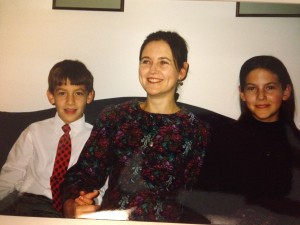 Kathy Kuhl with kids, Christmas of our first year of homeschooling.